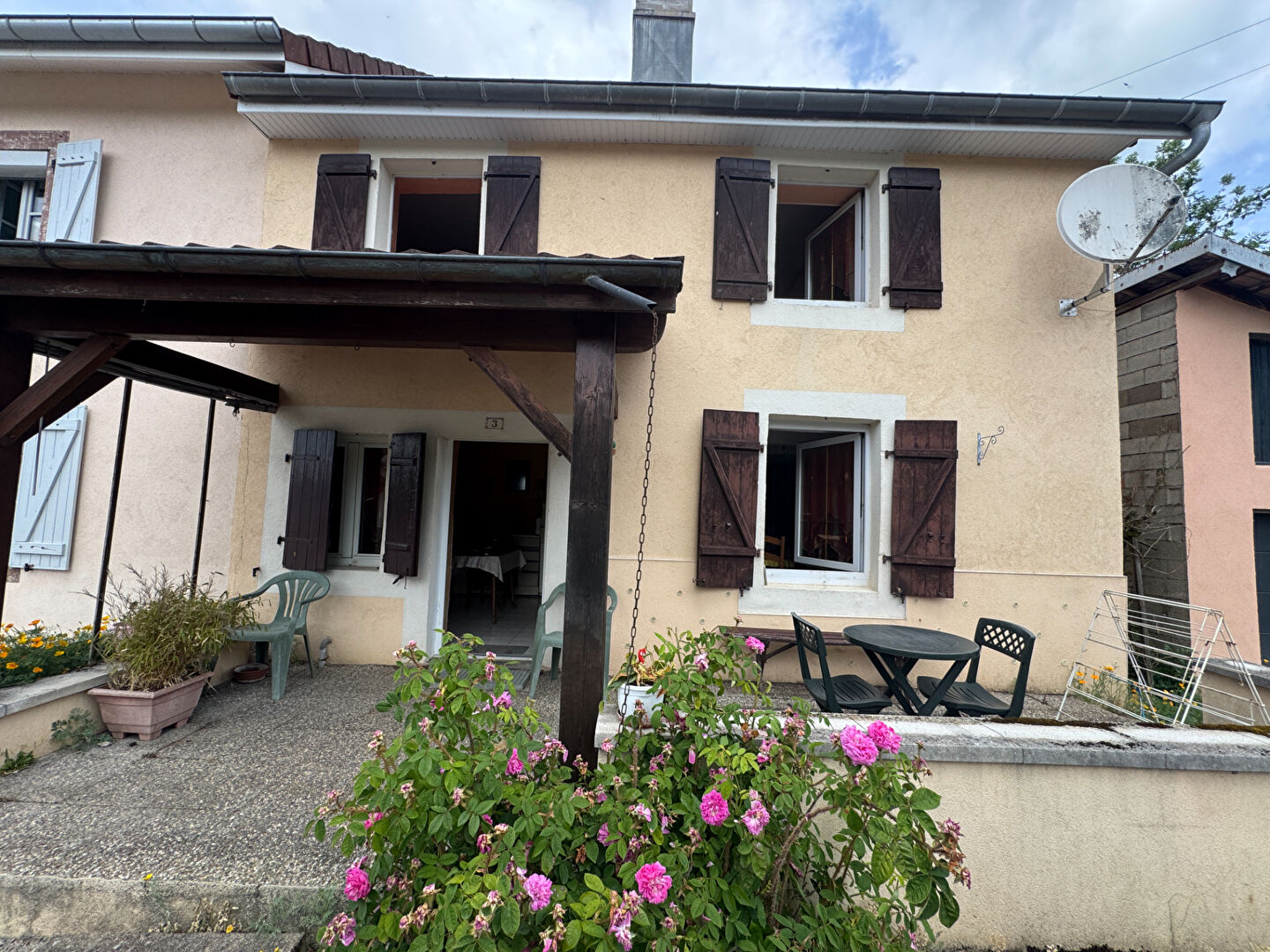 MAISON 65 M² GARAGE TERRAIN 456 M² GRANGES LE BOURG