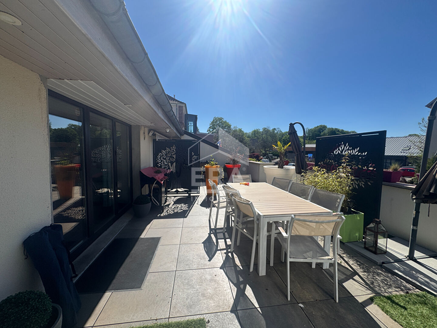 ROOFTOP APPARTEMENT 1ER ETAGE ROOFTOP DUPLEX TERRASSE TERRAIN PRIVATIF BAVILLIERS