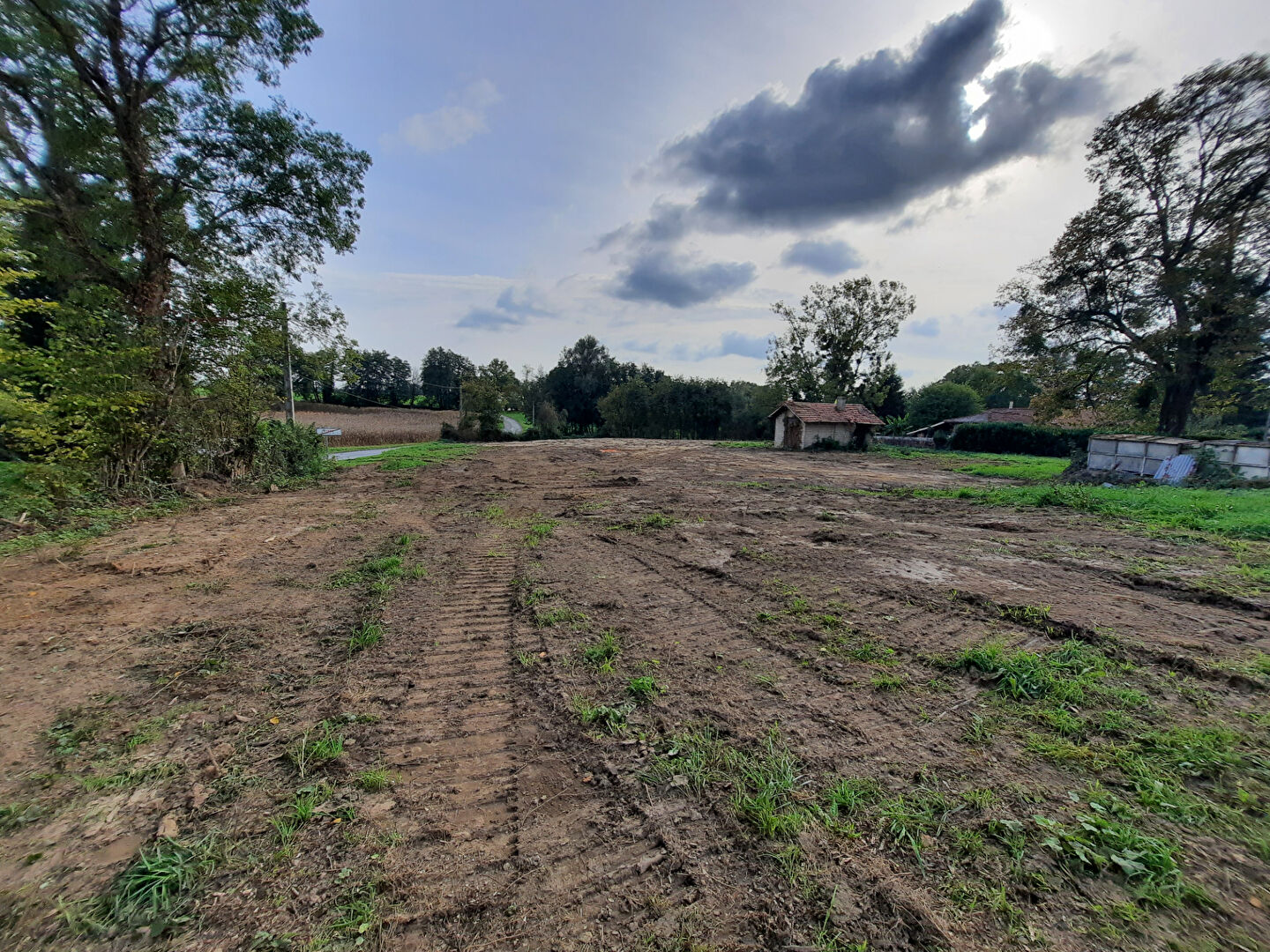 Photo Parcelle hors lotissement de 573m² image 2/2