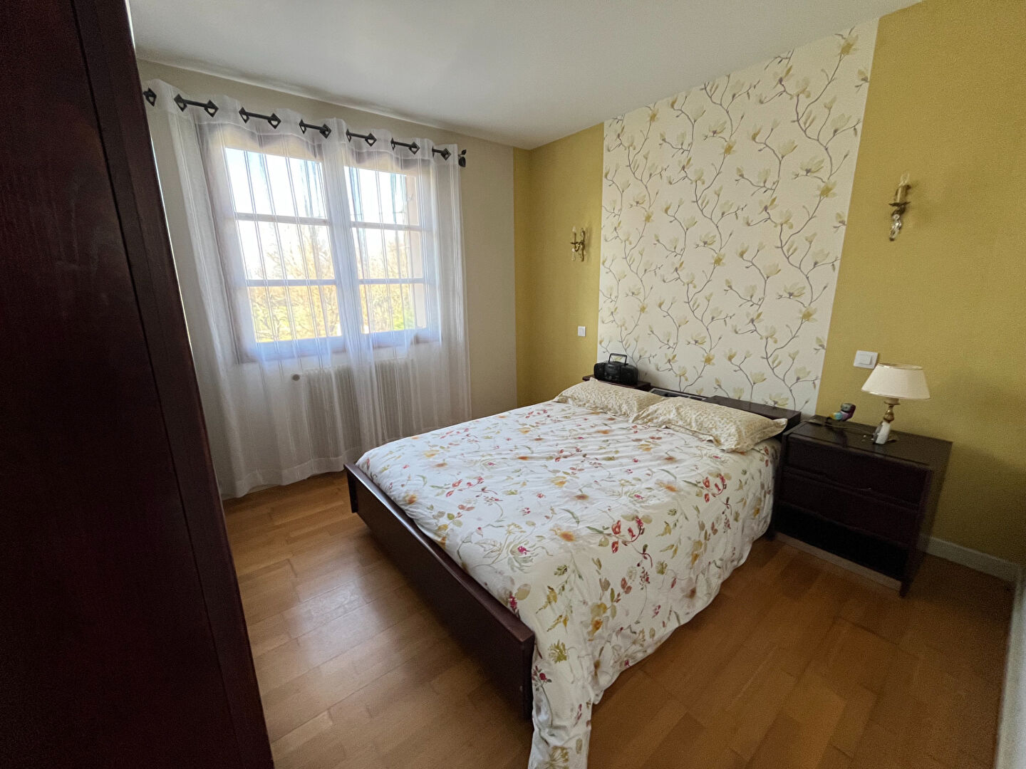 Photo Maison traditionnelle sur sous-sol complet, 4 ch, joli terrain, 2km centre du village image 6/6