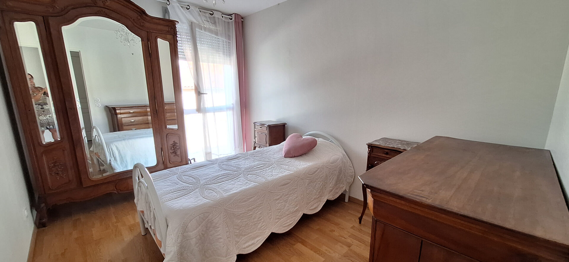 Photo À vendre : Appartement  récente contemporain de 4 pièces , 3 ch acces PMR à TOSSIAT + parking image 3/6