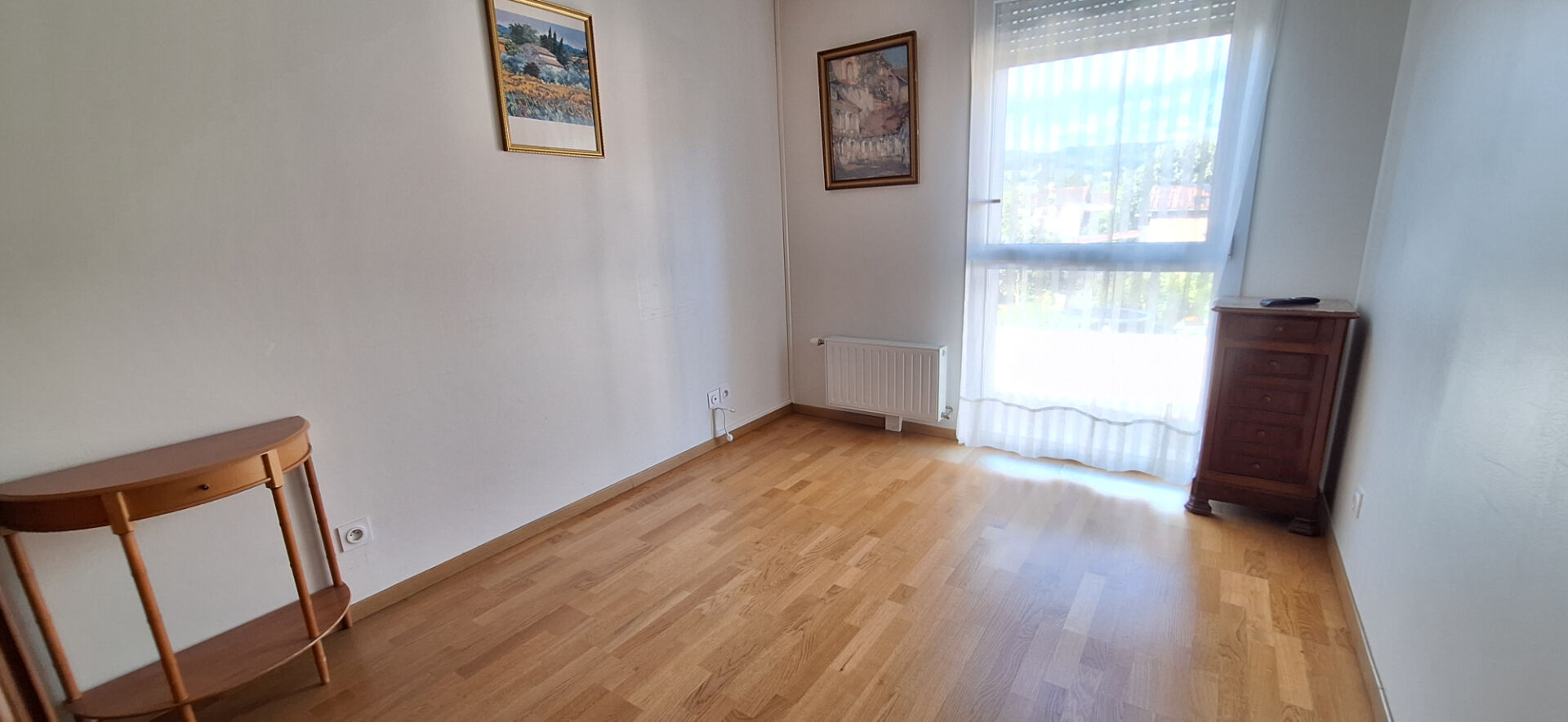 Photo À vendre : Appartement  récente contemporain de 4 pièces , 3 ch acces PMR à TOSSIAT + parking image 4/6
