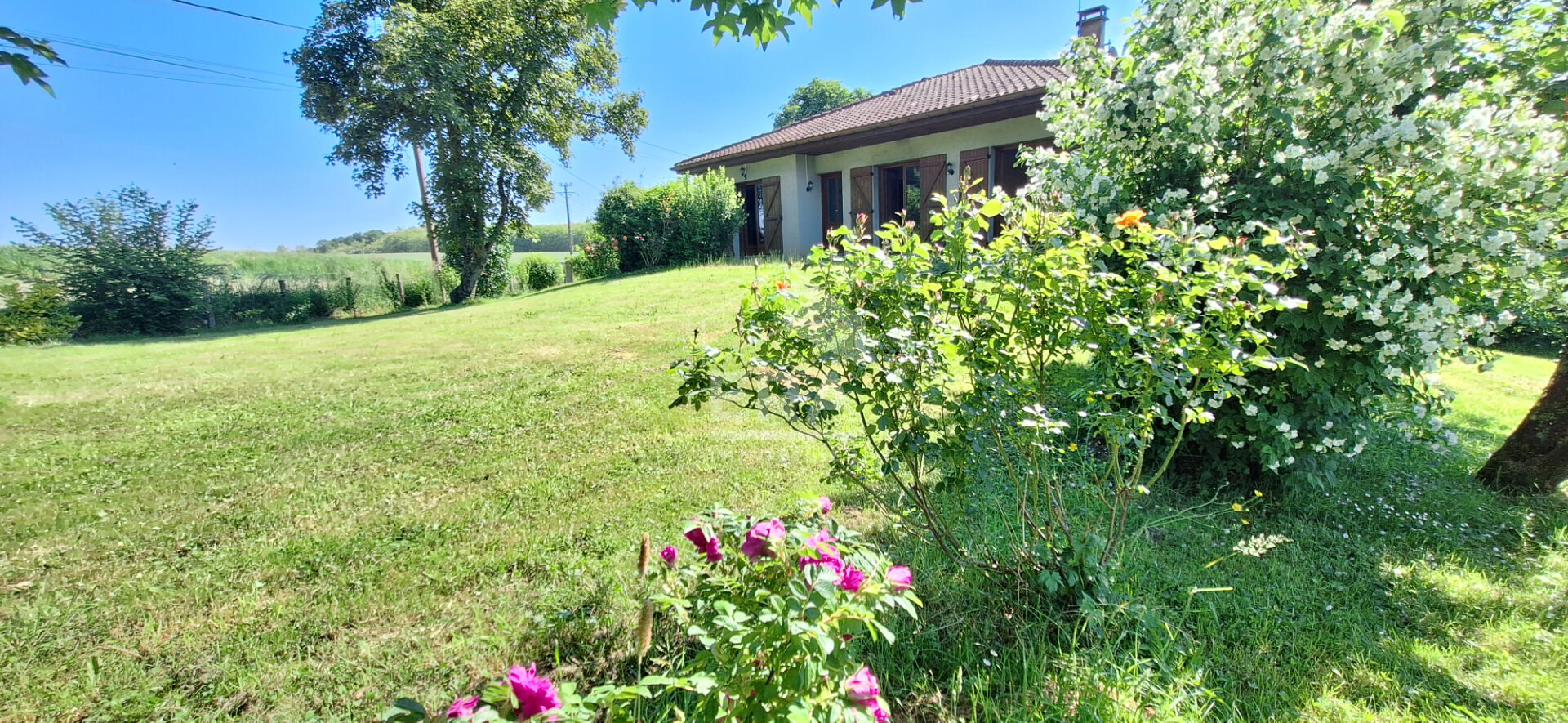 Photo Maison à vendre à Confrancon - Référence 3471 image 1/6