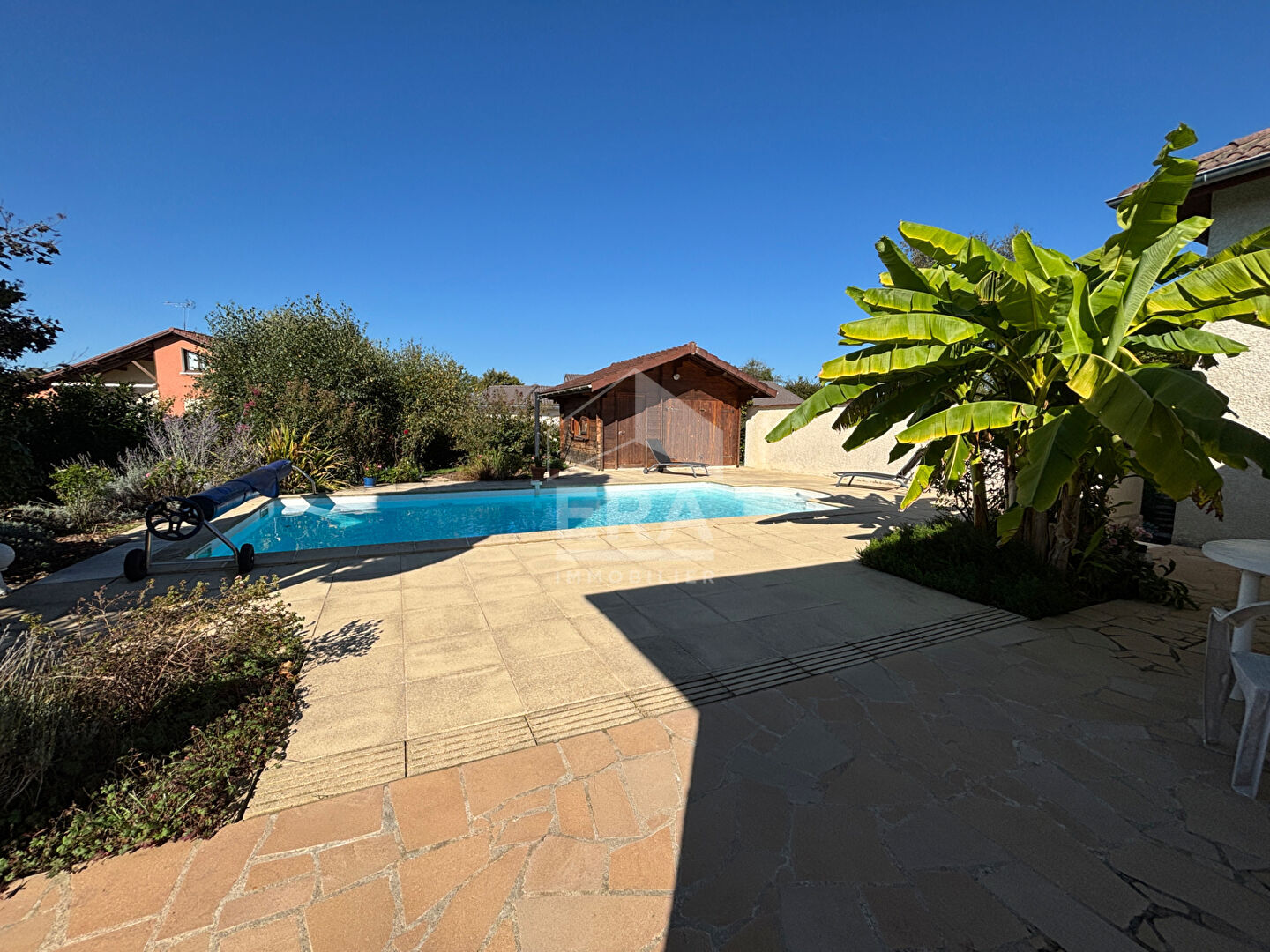 Photo Montagnat maison de 6 pièce(s) surface 142.59 m2, 4 chambres, un bureau, 2 pièces d'eau, double garage, piscine, chalet, ... image 3/6