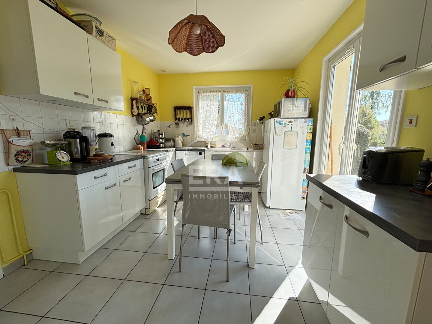 Photo Montagnat maison de 6 pièce(s) surface 142.59 m2, 4 chambres, un bureau, 2 pièces d'eau, double garage, piscine, chalet, ... image 4/6