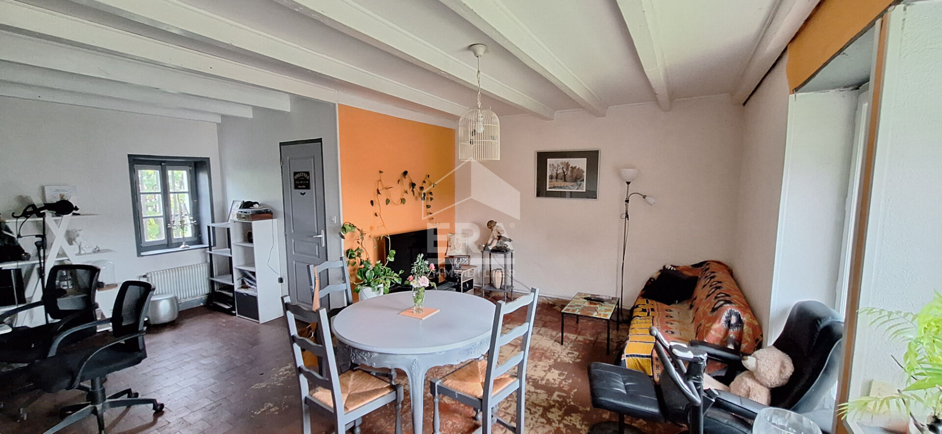 Photo Charmante Maison à Vendre à Bourg-en-Bresse - 4 pièces avec Jardin ! image 3/6