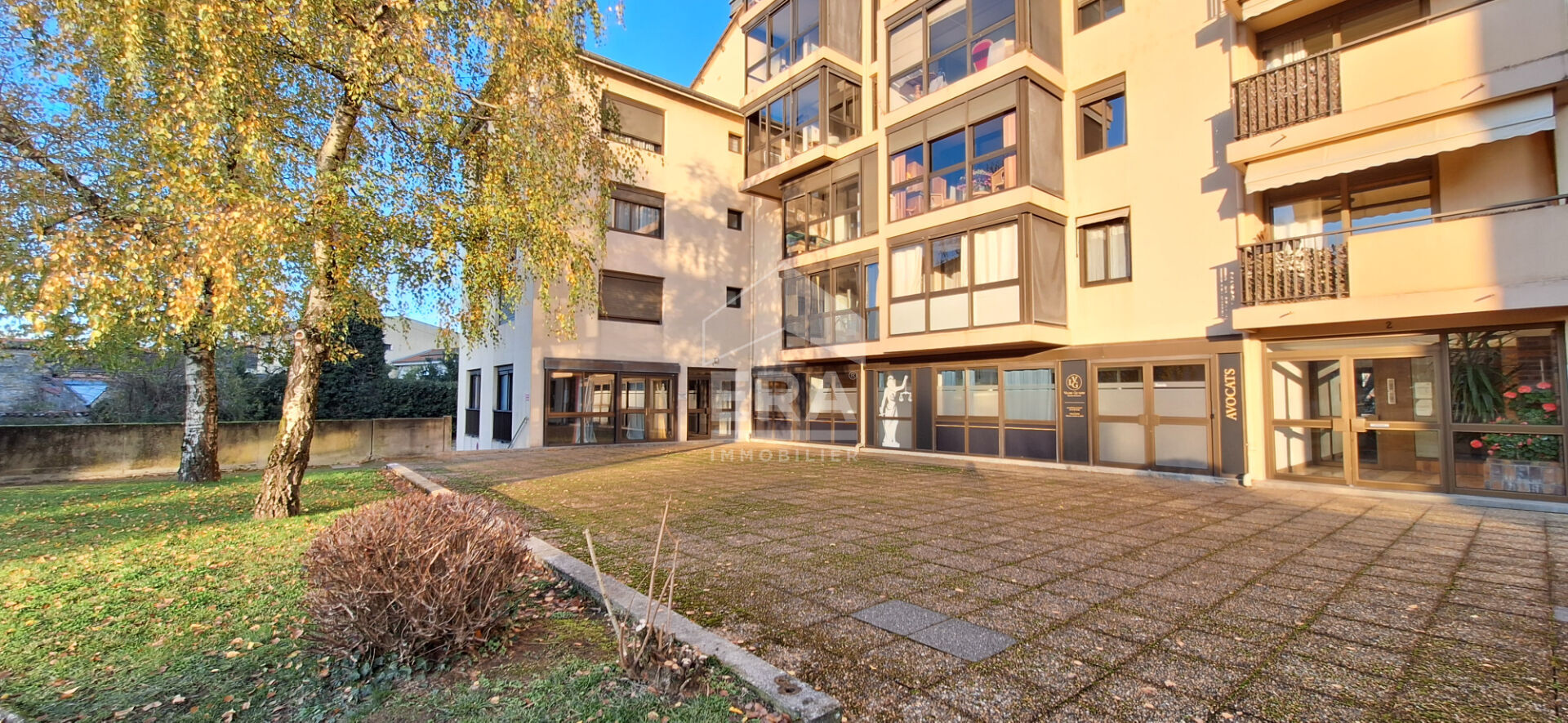 Photo Local commercial à vendre à Bourg en Bresse image 1/6