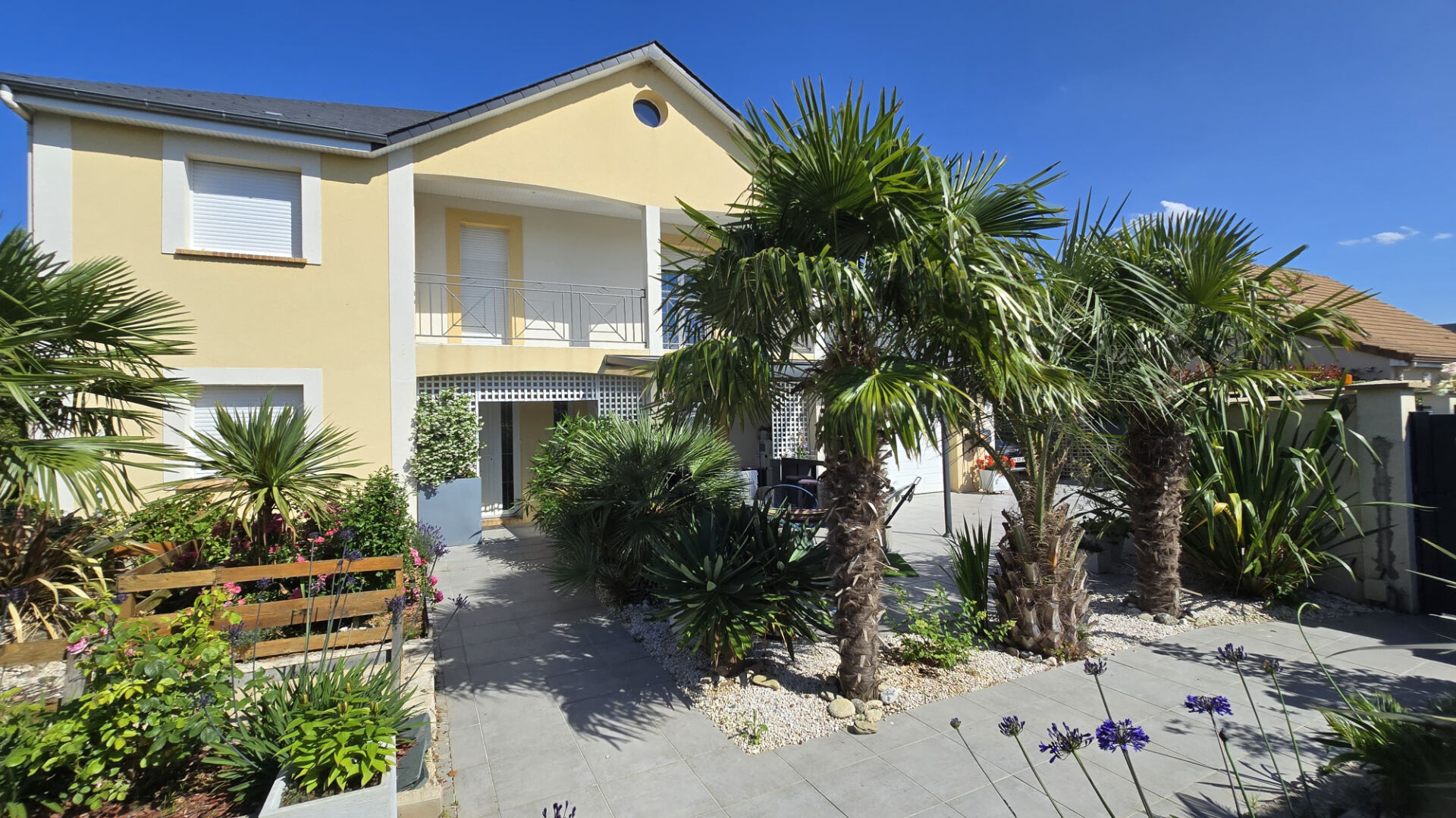 Photo Maison de 181m2 - 5 chambres Proche CAEN image 1/6