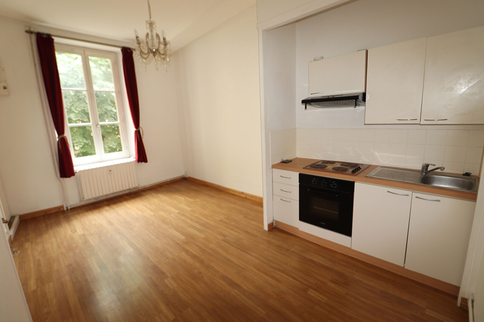 Photo Appartement Caen 1 pièce Hyper Centre image 1/4