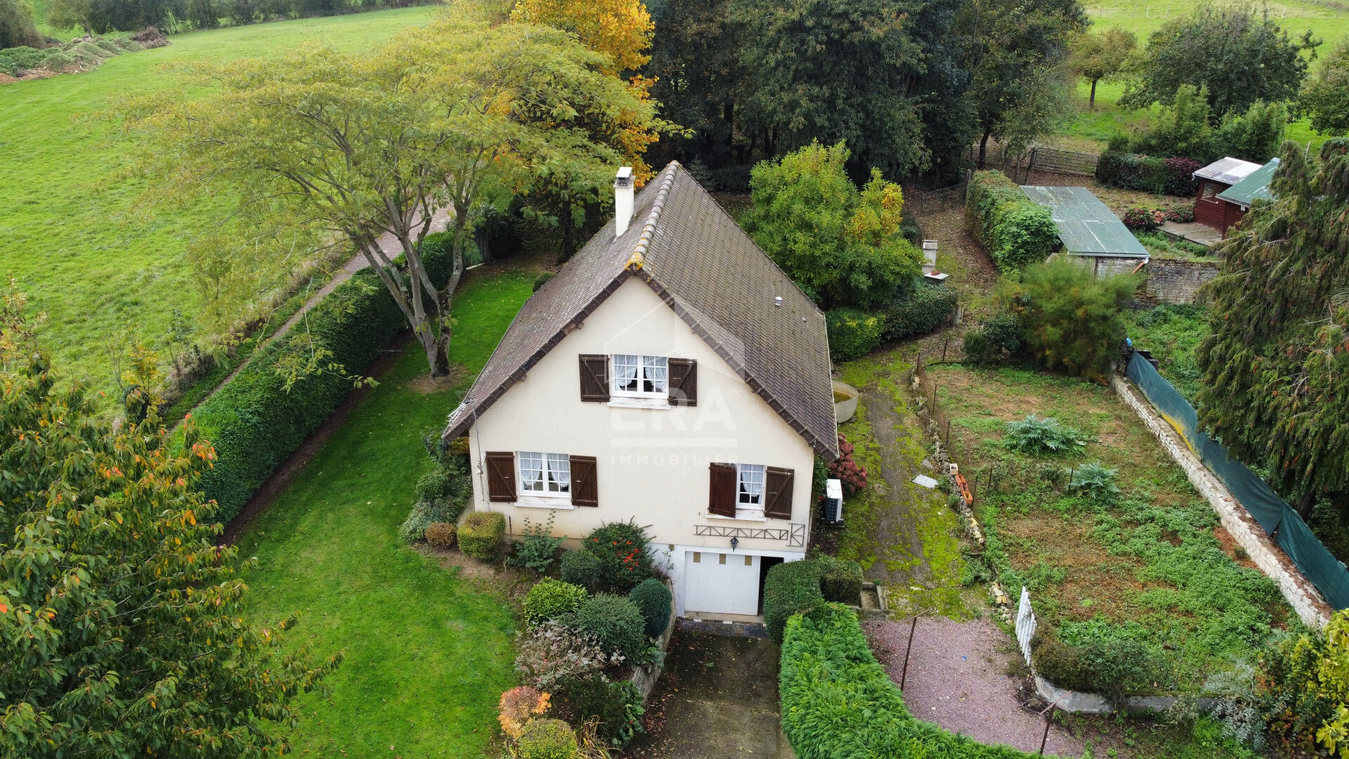 Photo Terrain de plus d'un hectare avec dépendances ? Environnement rare à Thue-et-Mue, entre Caen et Bayeux image 3/6