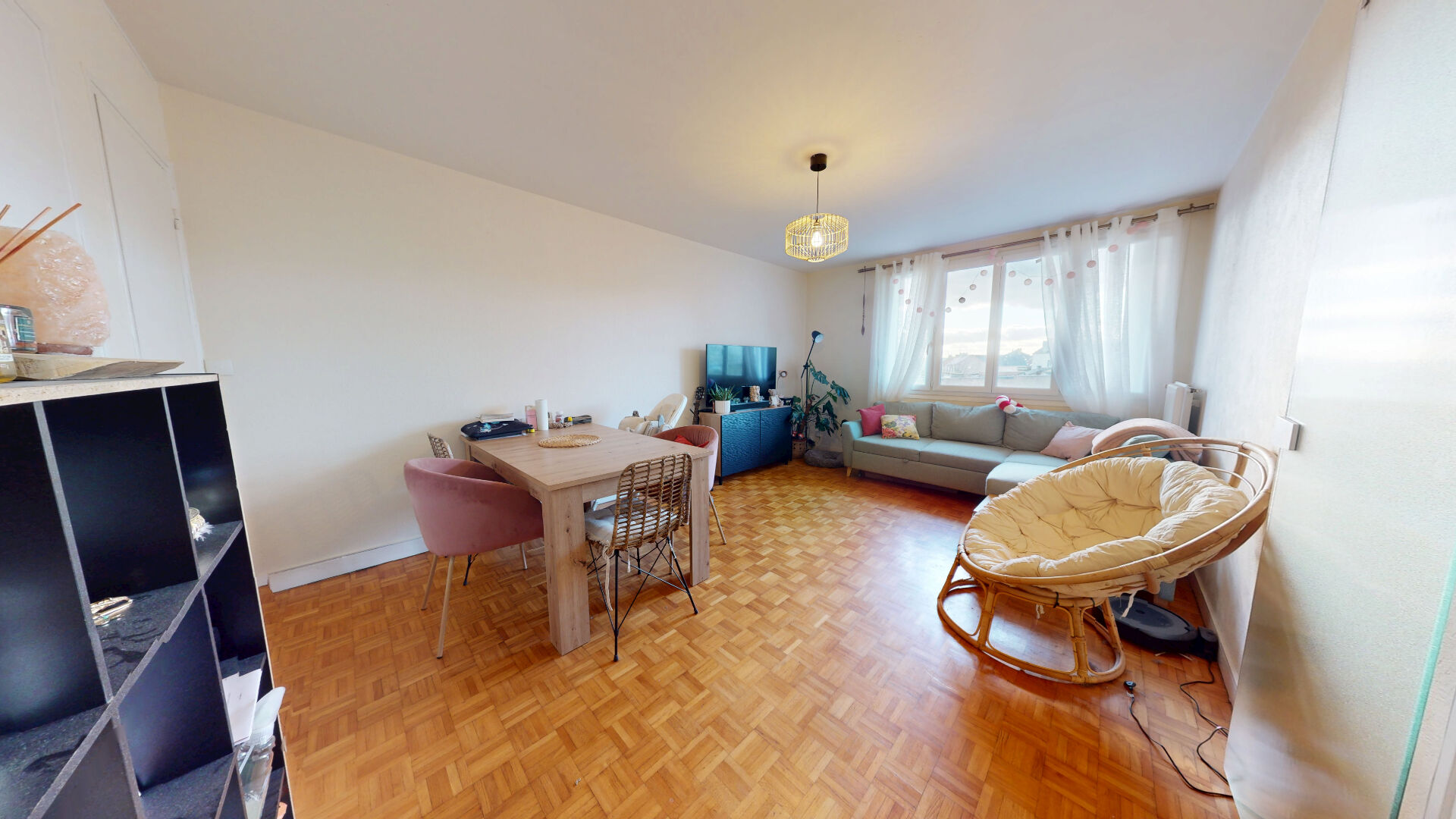 CAEN RIVE GAUCHE - SUPER F3 DE 61 m²