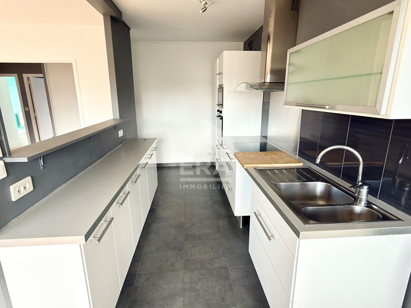 Photo Appartement centre-ville Caen 4 pièce(s) + terrasse 82.8 m2 image 5/6