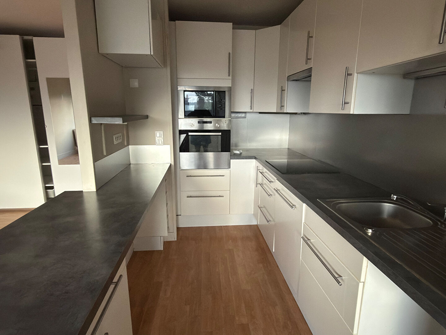 Photo Appartement Caen 2 pièce(s) 50.67 m2 image 3/4