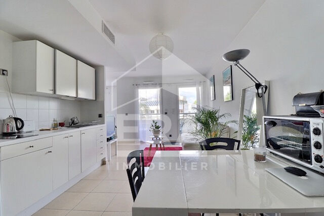 Photo SECTEUR  PARC BORELY : A VENDRE Appartement  DE 37.47 m2 LC AVEC PLACE DE PARKING 13008 MARSEILLE image 2/6