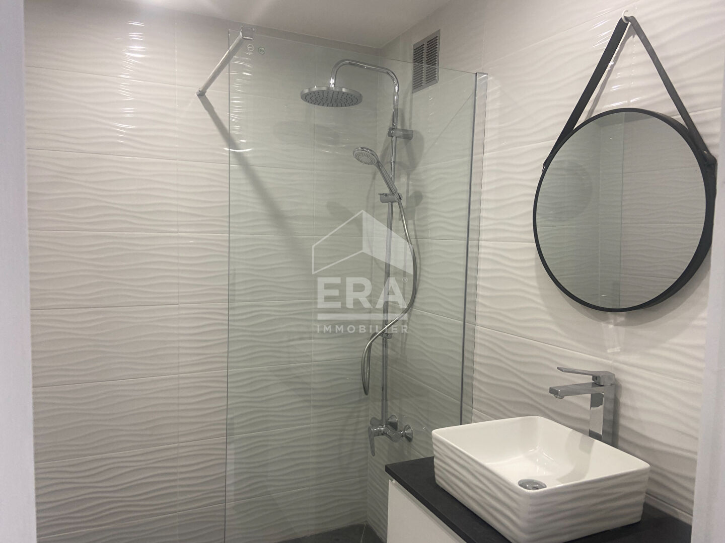 Photo A LOUER 2 PIECES image 4/4