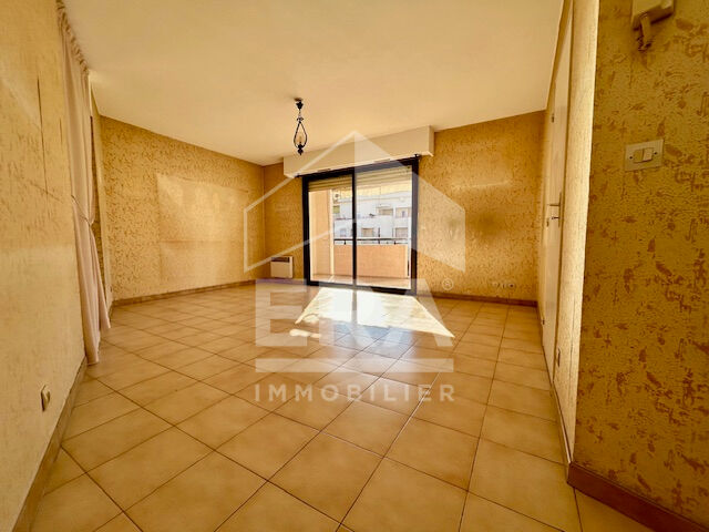 Photo Appartement 2 pièces à rénover image 2/6