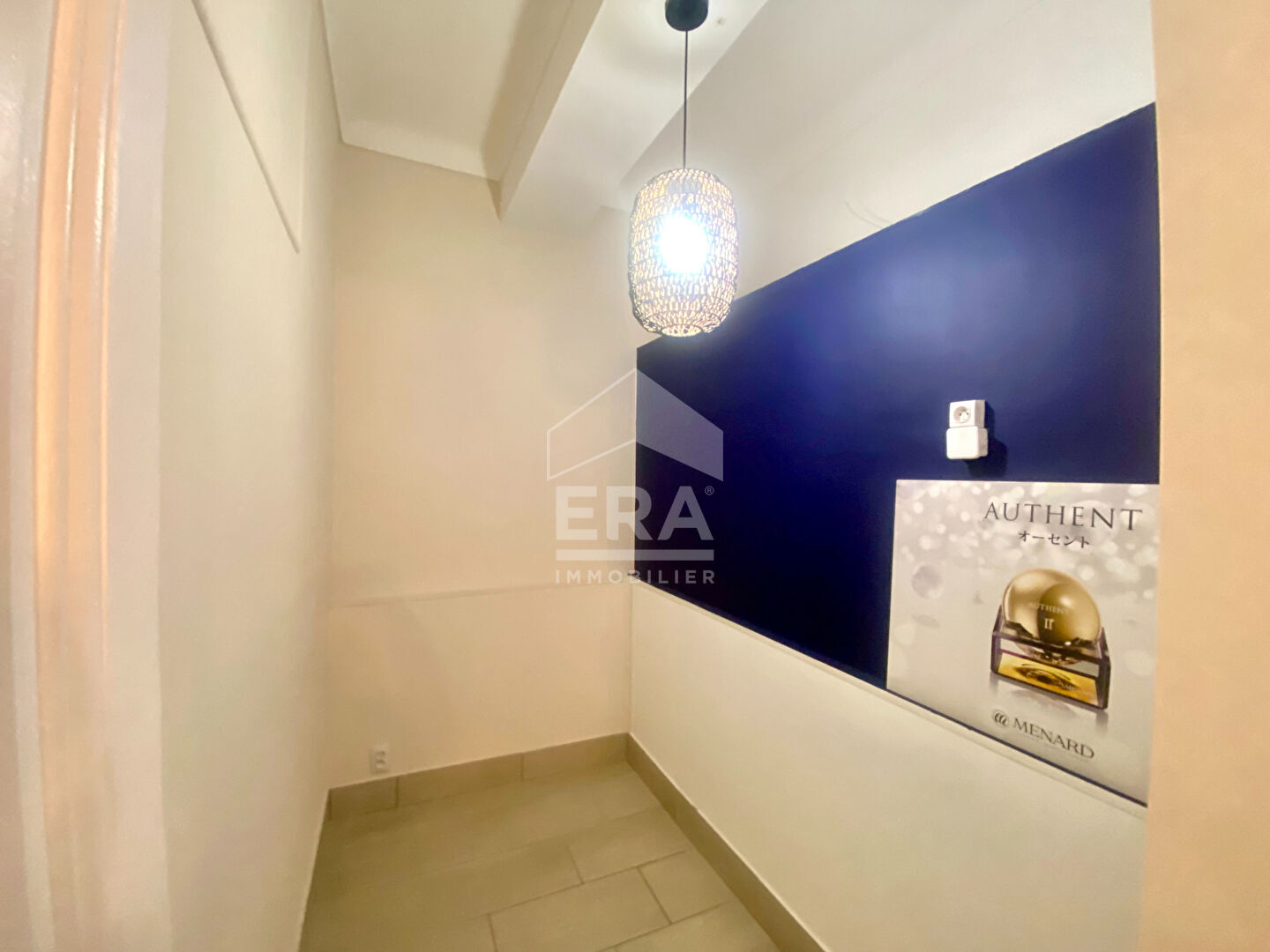 Photo Local d'activité Cannes 100 m2 image 3/6