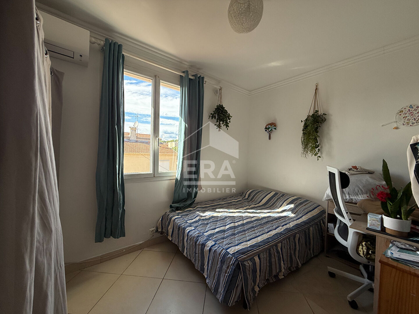 Photo Nouveau! Dans Maison Secteur Pavillonaire 3 Pièces avec Jardin image 4/6