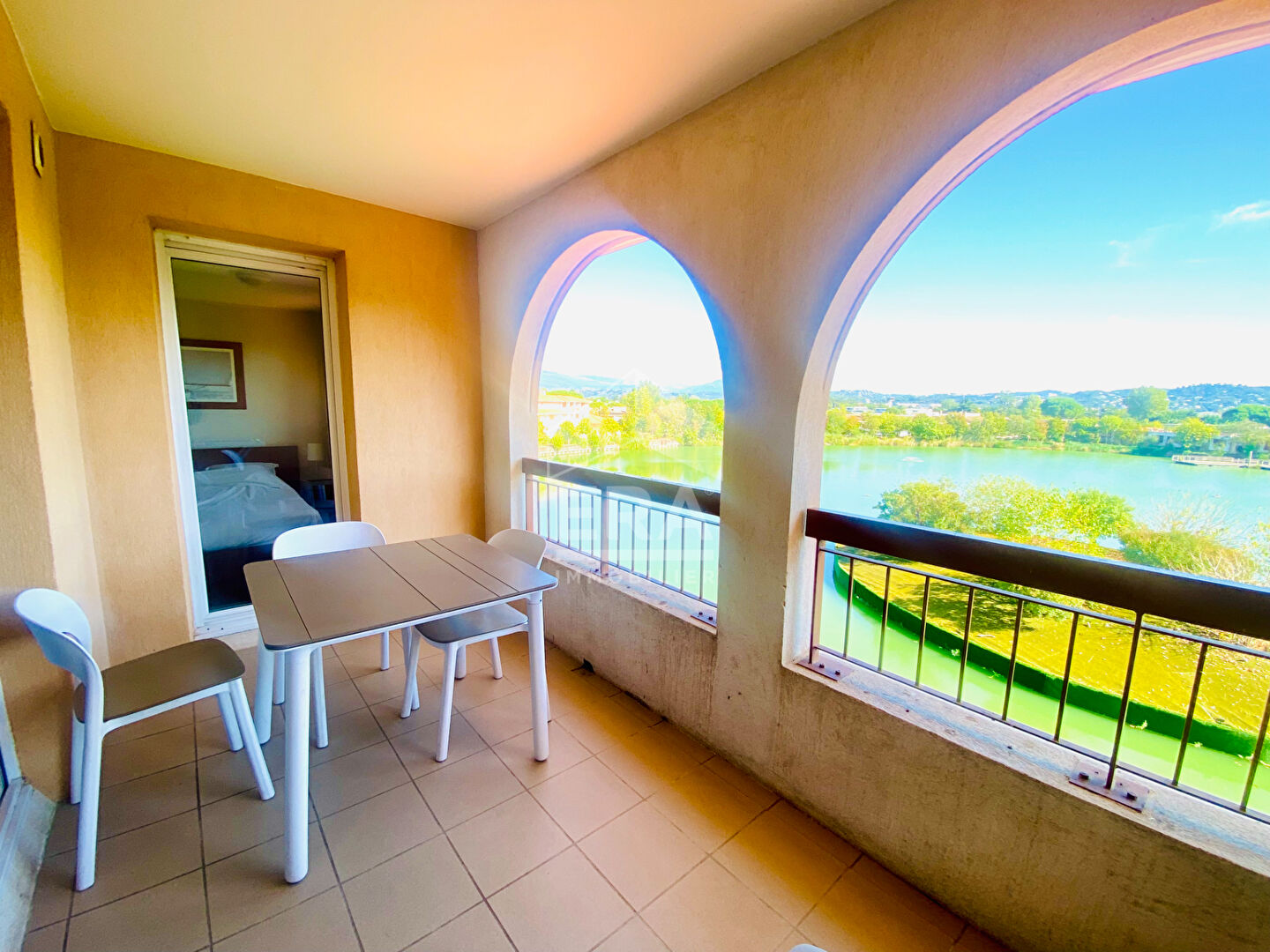 Photo Appartement Mandelieu La Napoule 2 pièce(s) 38 m2 RESIDENCE DE TOURISME image 4/6