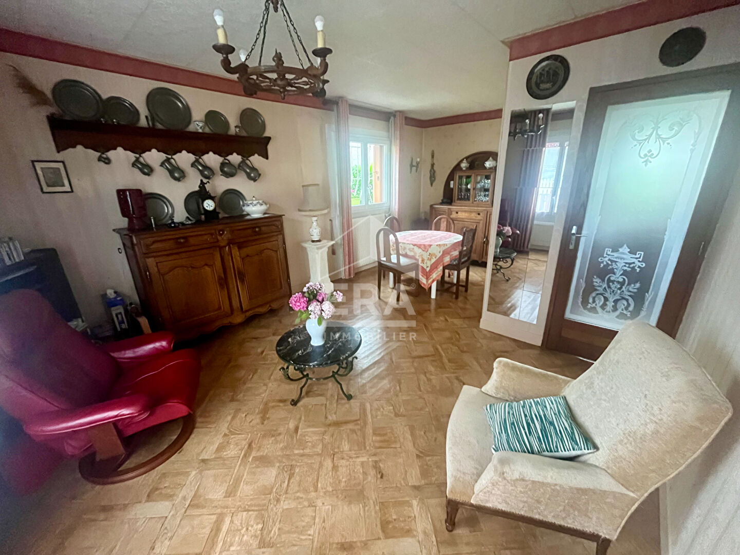 Photo Maison Villepreux 5 pièce(s) 4 CHAMBRES image 1/6