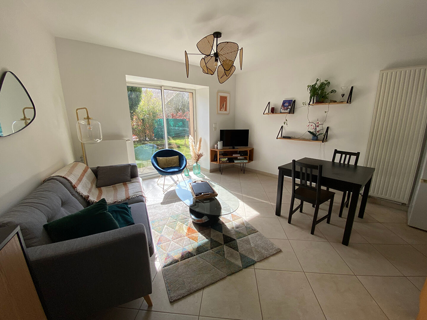 Maison Villepreux village