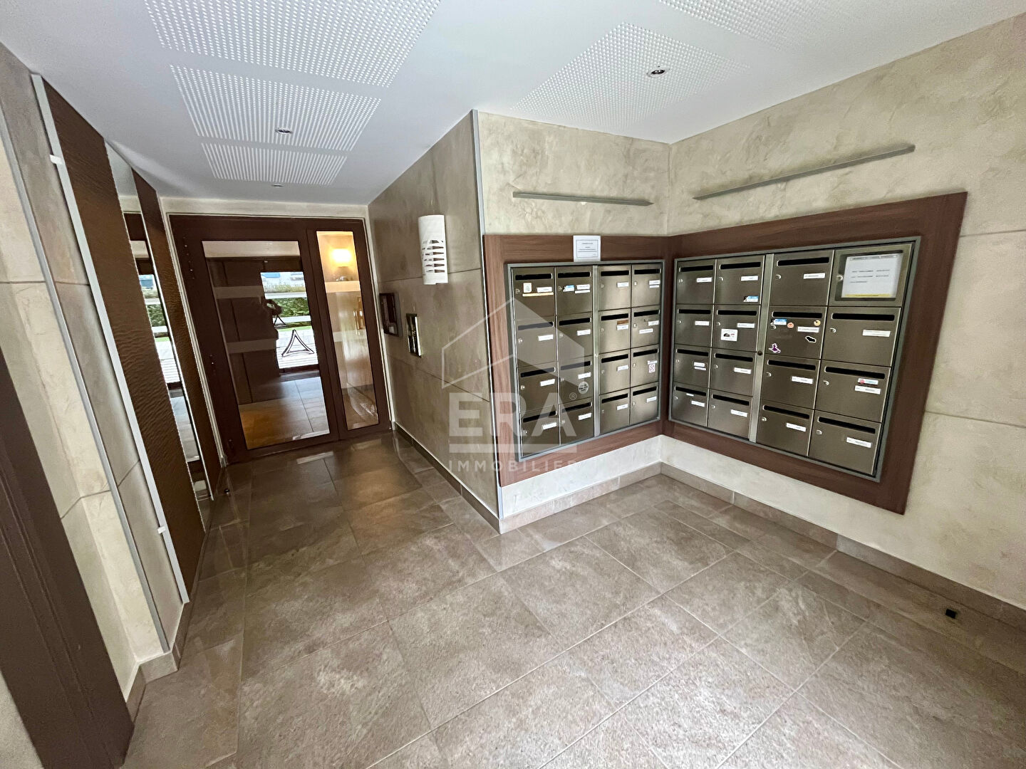 Appartement Les Clayes Sous Bois 2 pièce(s) 42 m2