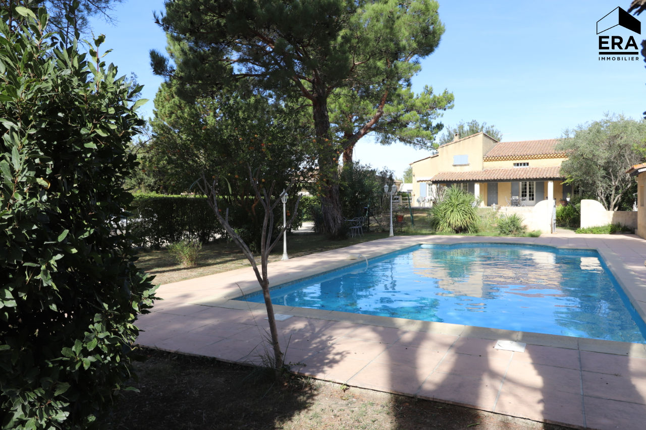 A VENDRE Entraigues  Sur  La  Sorgue  maison 5 pi ces 125 m  