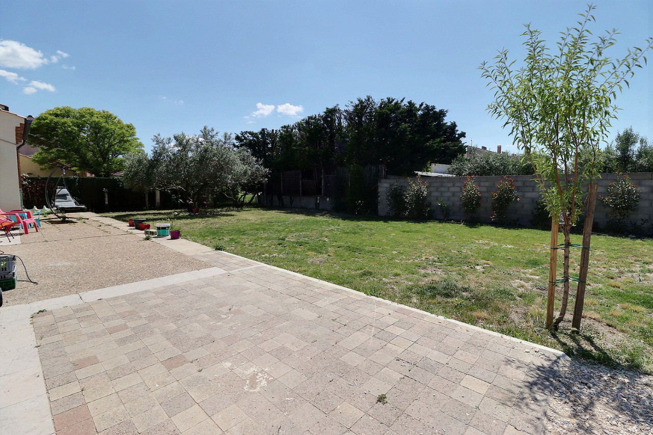 A VENDRE Entraigues Sur La Sorgue Maison 5 pi ce s 135 m A VENDRE Entraigues Sur La Sorgue Maison 5 pi ce s 135 m