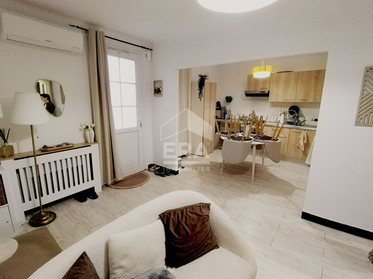 A VENDRE Appartement Entraigues-sur-la-sorgue 3 pièce(s)