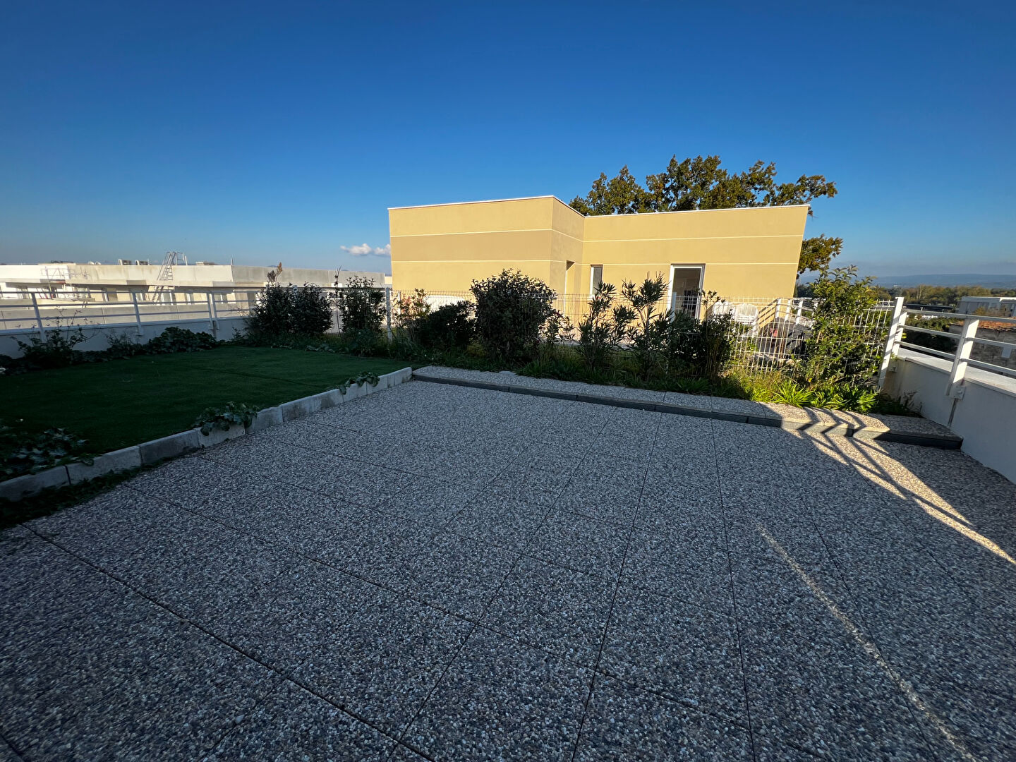 A VENDRE à MONTEUX Appartement Monteux 4 pièce(s) 92.7 m2