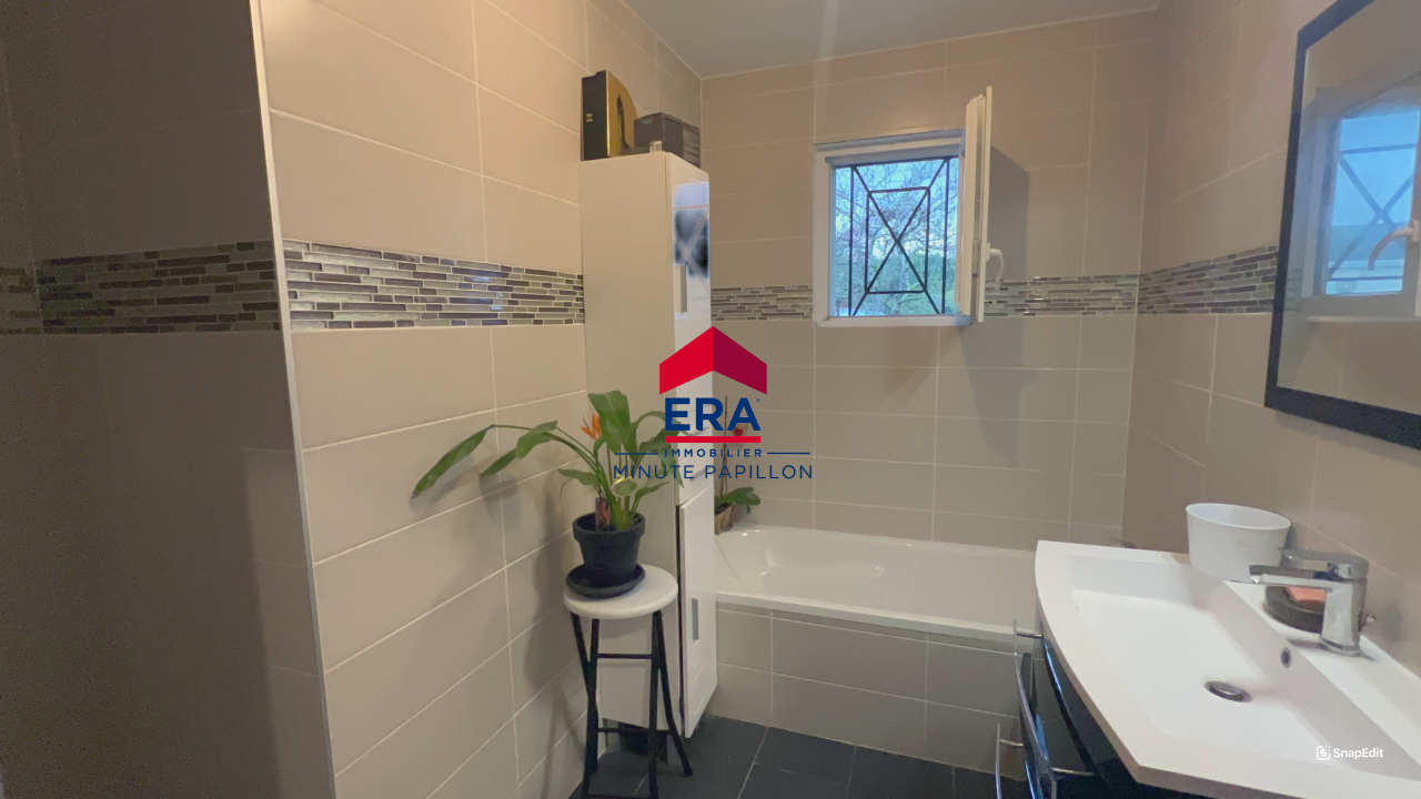 Photo 33670 CREON CHARMANTE MAISON 92M² image 5/6