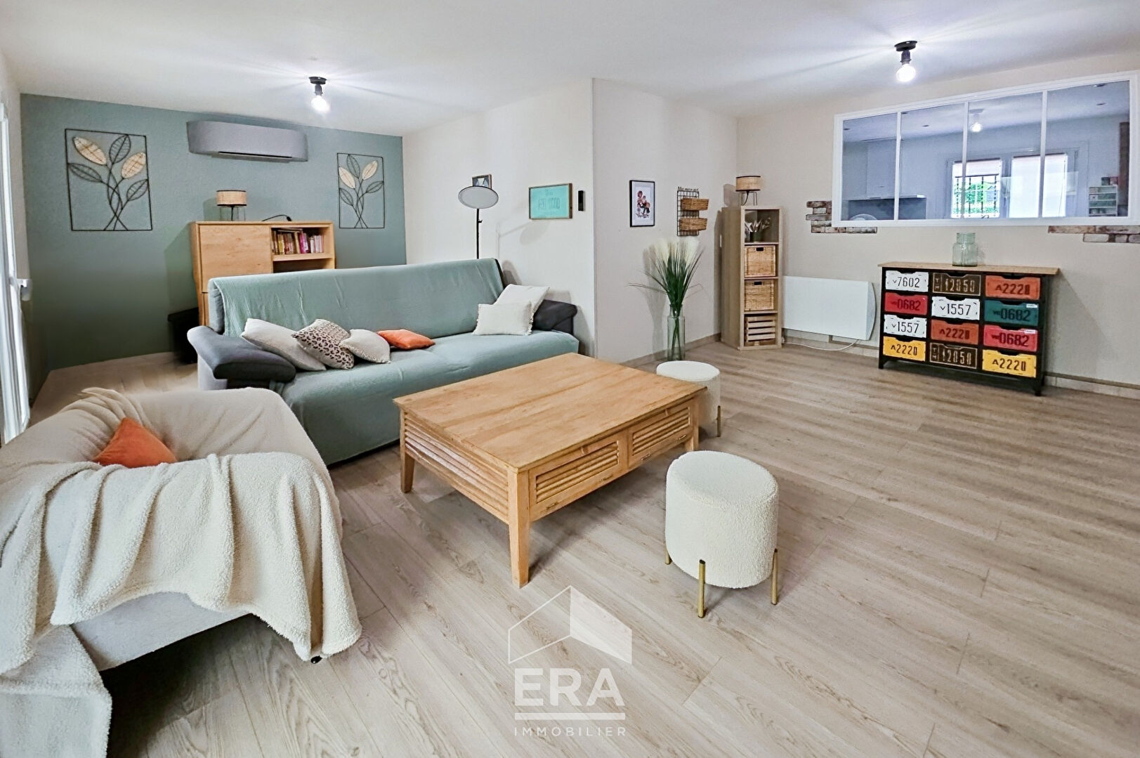 33370 ARTIGUES-PRES-BORDEAUX - Maison de plain-pied de 150 m² habitables sur 1000 m² de terrain