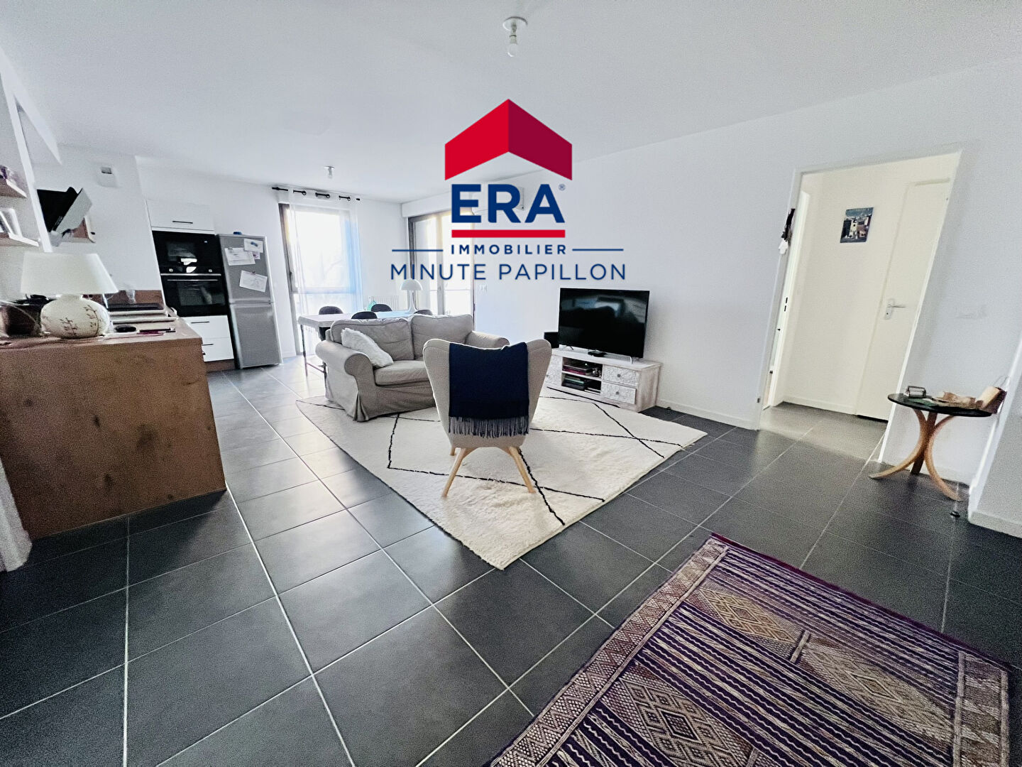 Photo BORDEAUX  APPARTEMENT LUMINEUX 2 CHAMBRES image 1/6