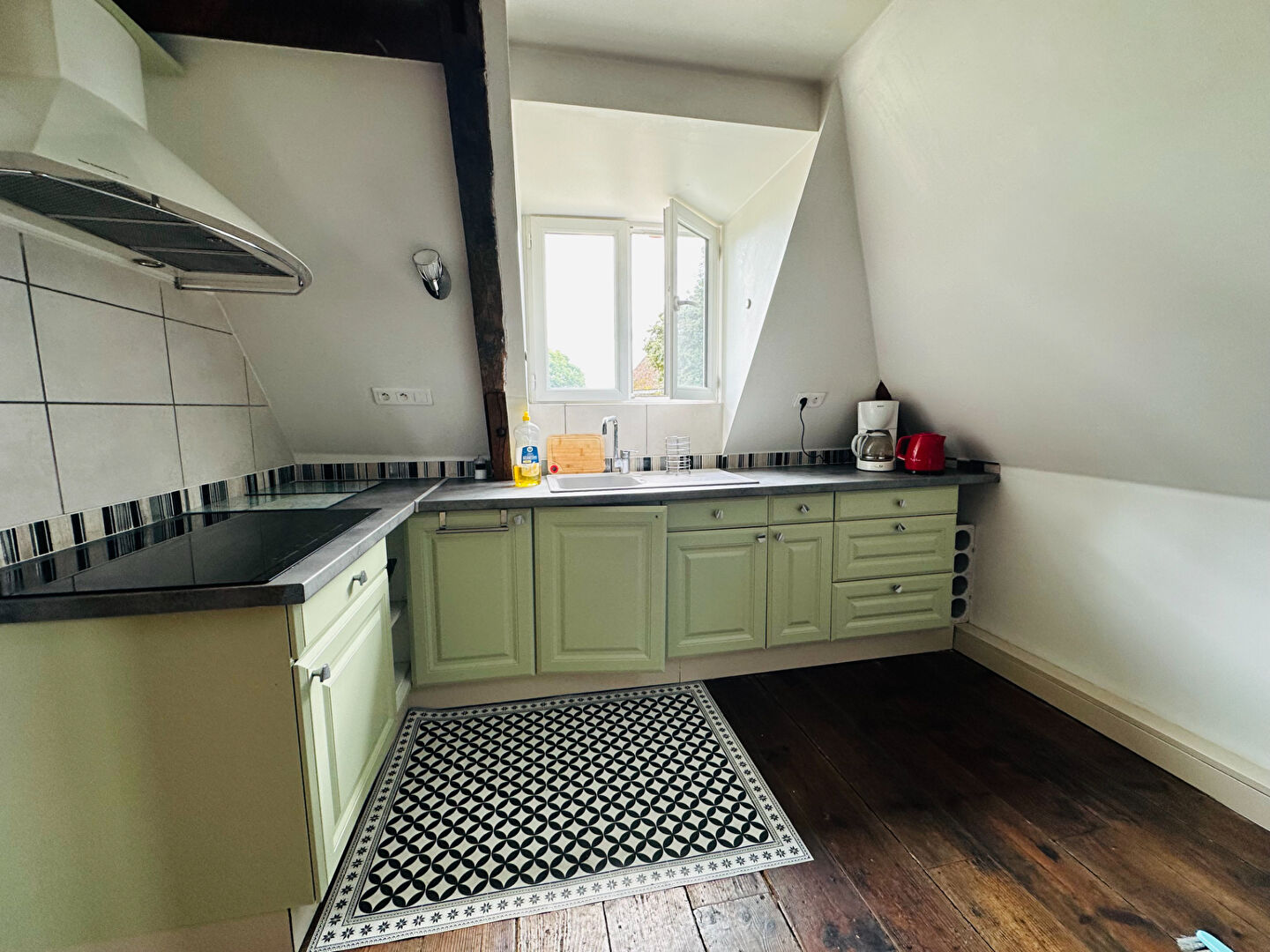 Photo Appartement T2 meuble image 3/5