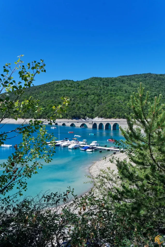 Photo Appartement 4 pièces 131.8 m2 et terrasse de 27 m² image 4/4