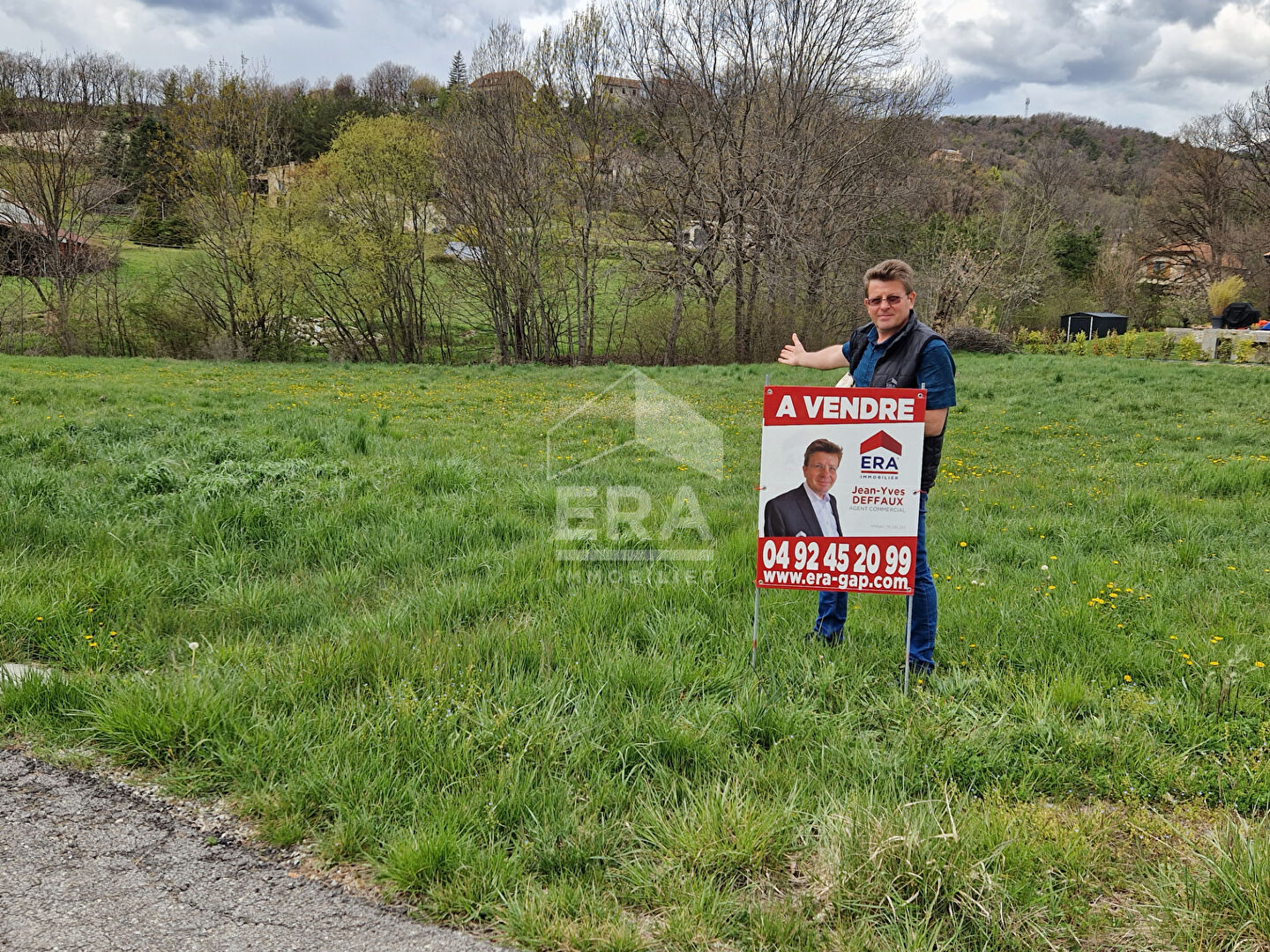 Photo A vendre terrain PLAT Gap 1174 m² image 2/3