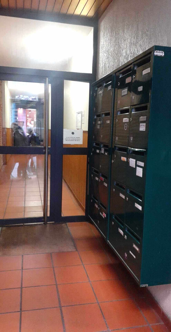 Photo T1bis 30m2 + mezzanine   WILSON / ST GEORGES image 6/6