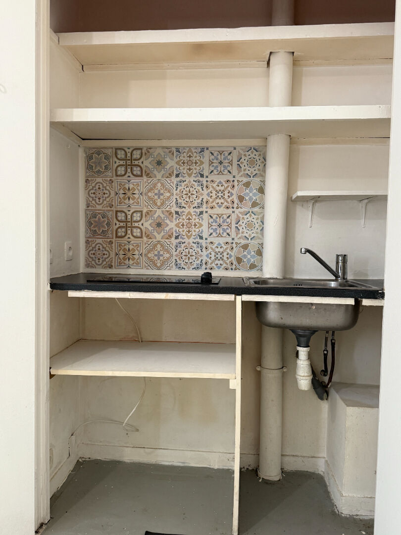 Photo Appartement - 1 pièce(s) - 17 m2 image 4/6