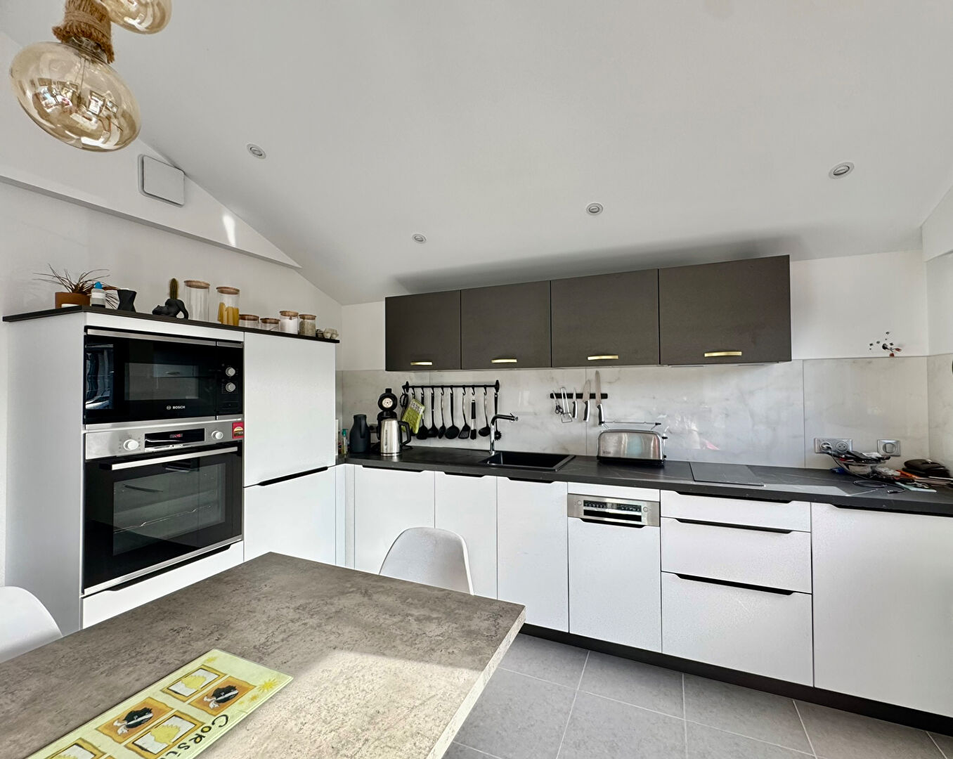 Photo Propriété de 250 m2 à Angresse avec 2 lots d'habitations image 3/6