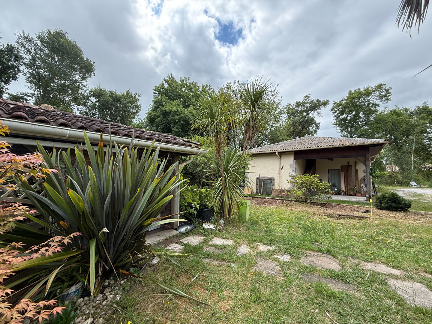 Photo Benesse Maremne : Bâtisse à rénover sur un terrain de 2500m² image 4/6