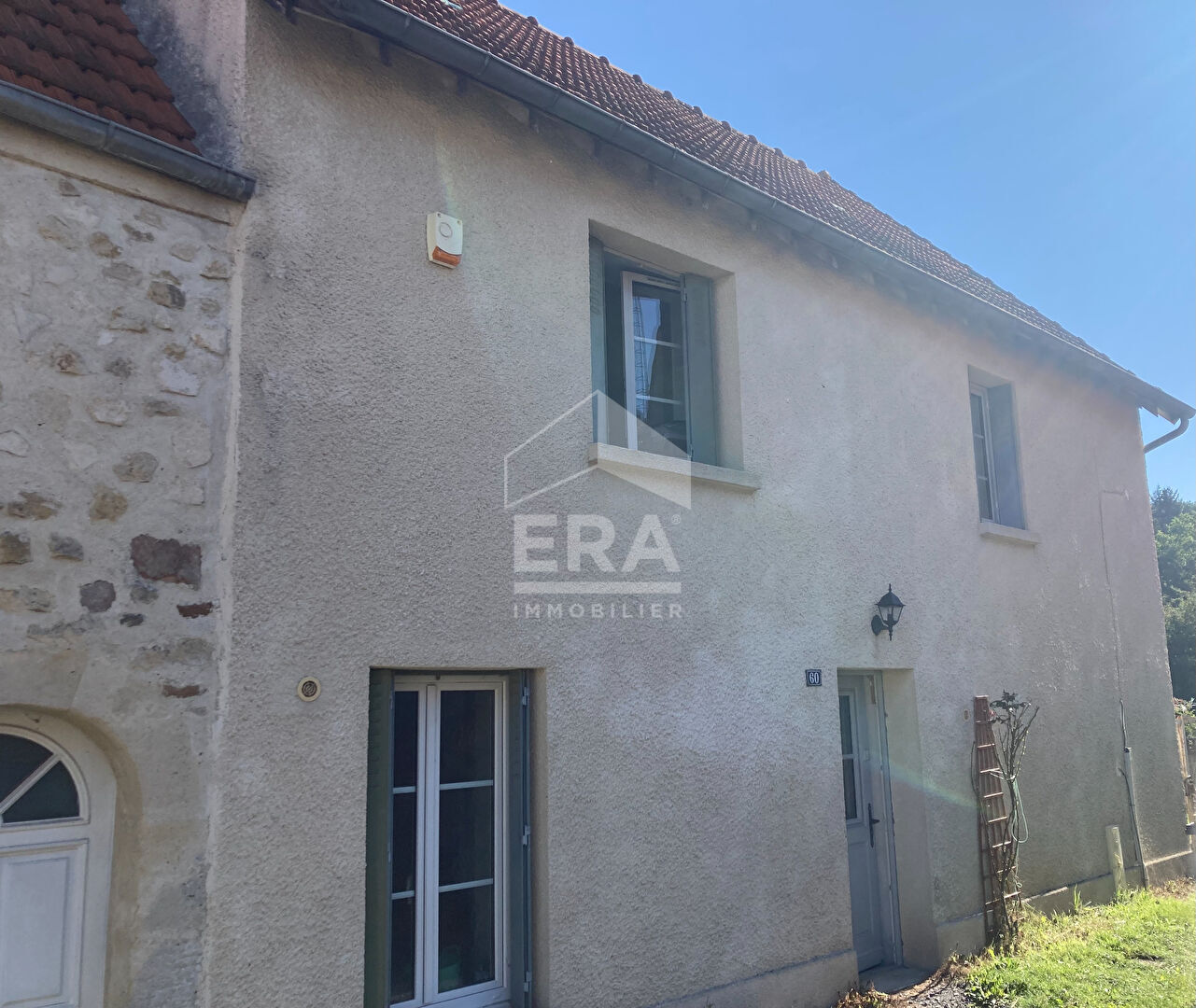 Photo Maison La Ferte Milon 4 pièce(s) 103 m2 image 1/6