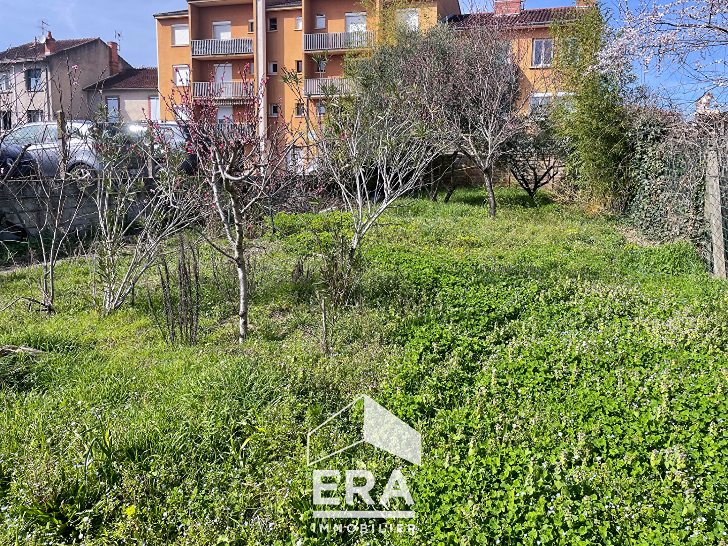 Photo Terrain sur Albi avec 3 garages image 2/4