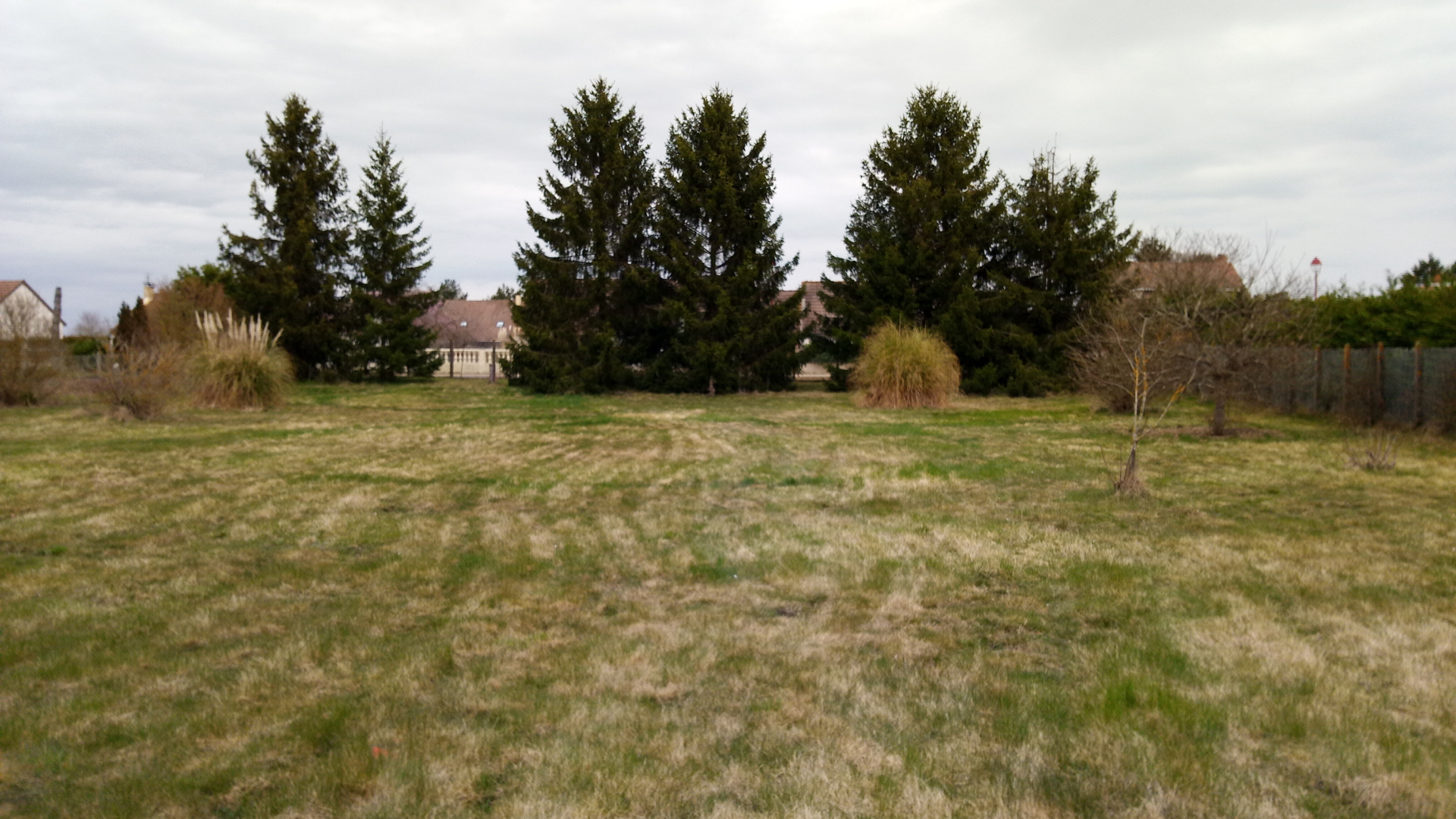 Photo A VENDRE TERRAIN CONSTRUCTIBLE 2 250M2 image 2/2