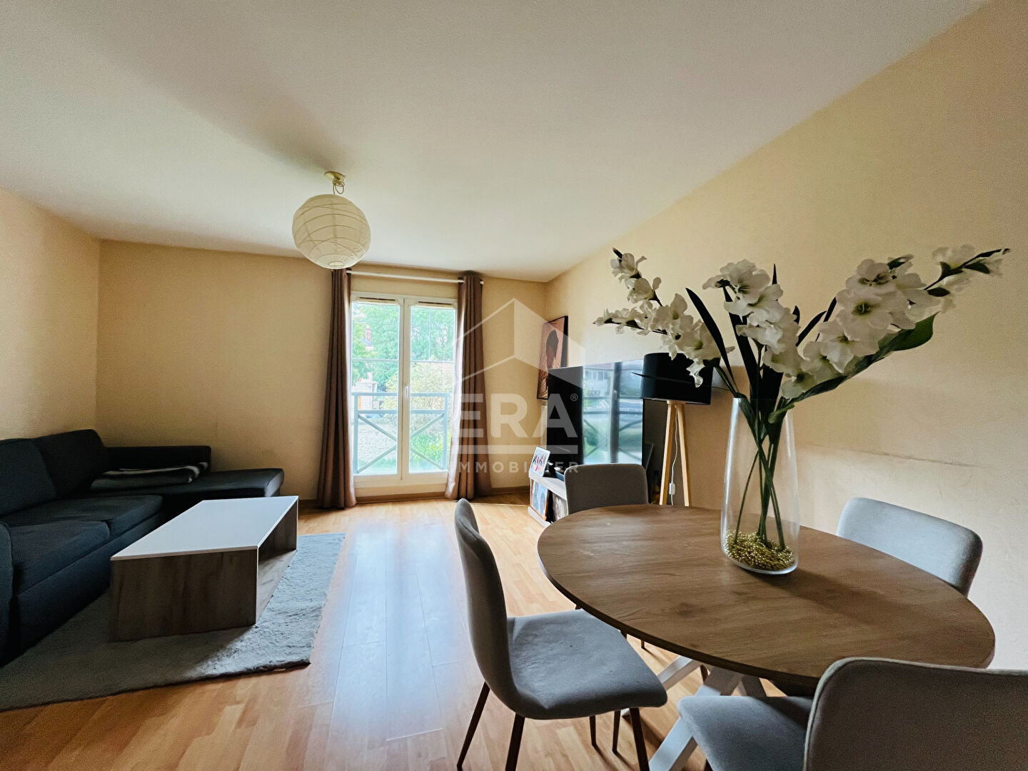 Photo Appartement Etampes 2 pièces 42.90 m2 avec parking à vendre image 2/6