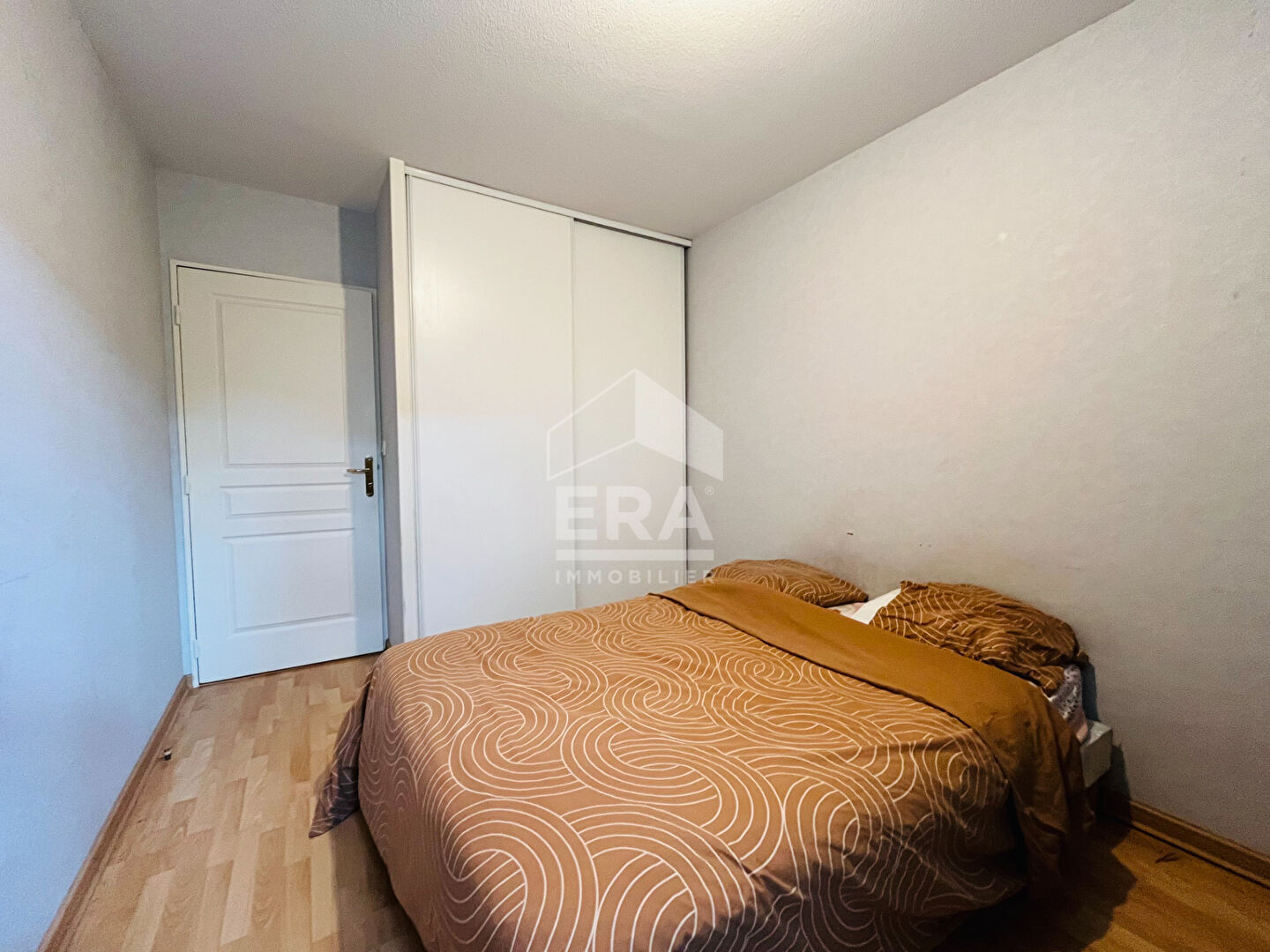 Photo Appartement Etampes 2 pièces 42.90 m2 avec parking à vendre image 6/6
