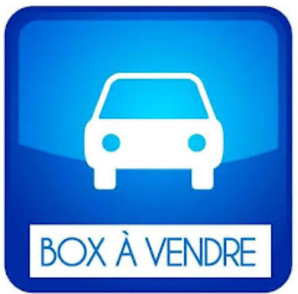 A vendre 5 box et 2  places de parking! 1min de la gare