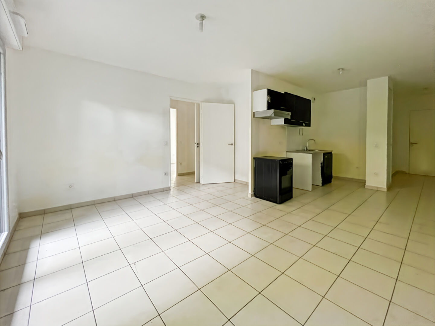 Photo Appartement Melun 3 pièce(s) avec jardin image 4/6