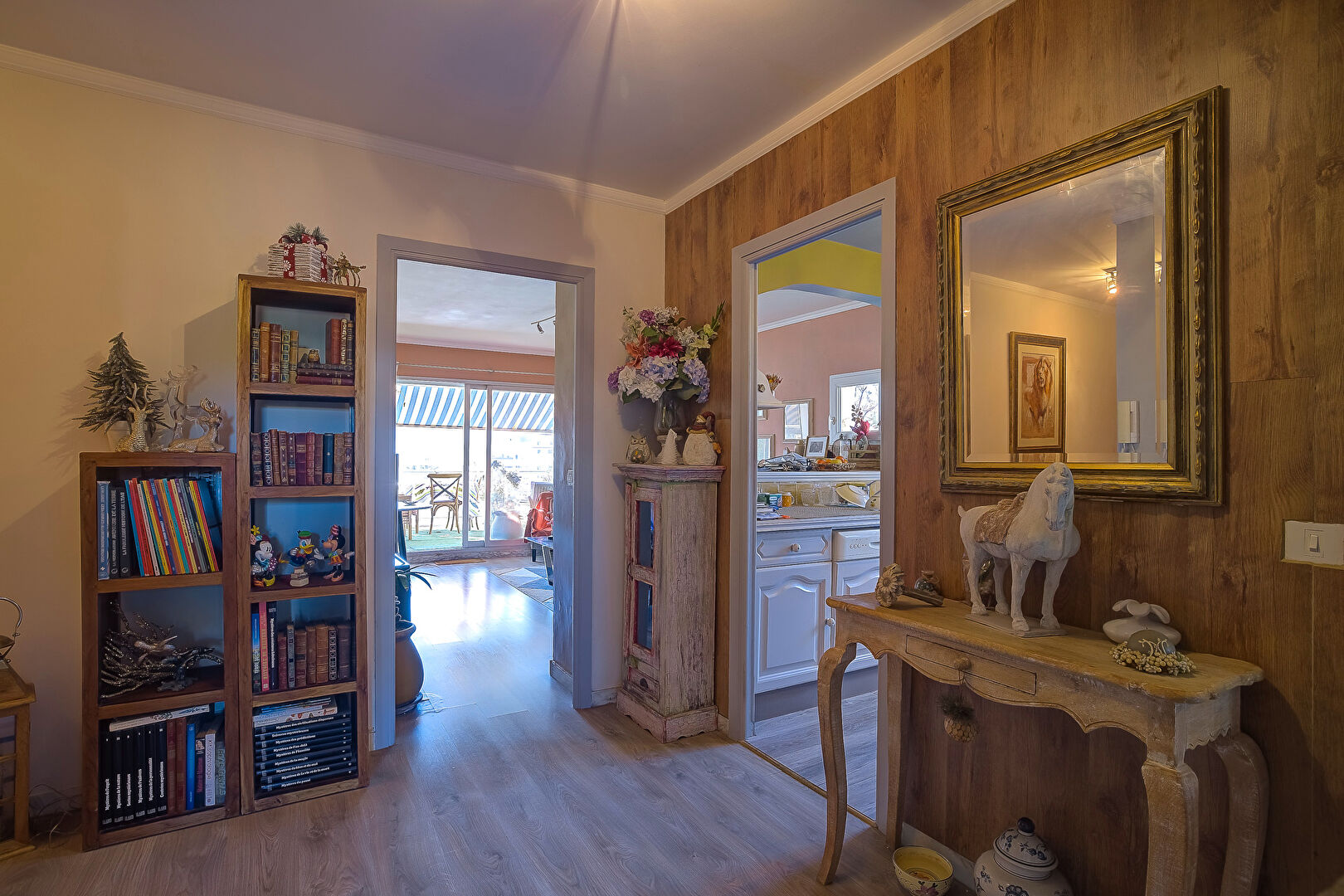 Photo Appartement 3 pièces de 56.35m2 et véranda de 13.05m2 - NICE CHAMBRUN image 3/6