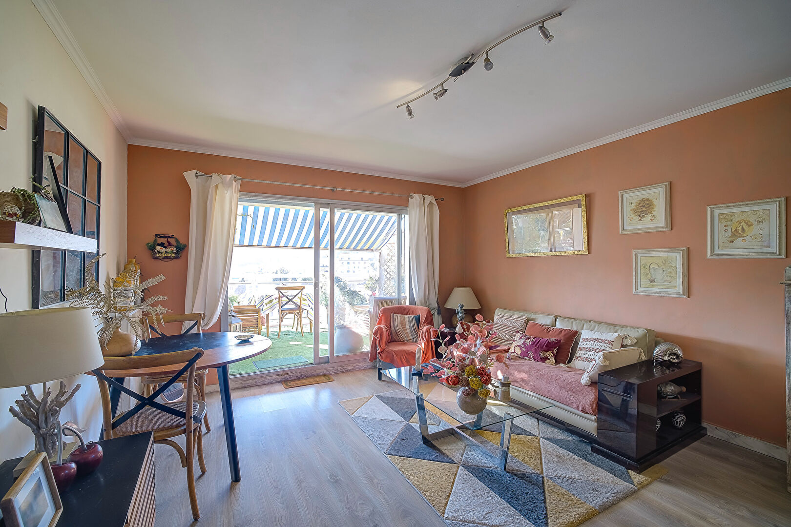 Photo Appartement 3 pièces de 56.35m2 et véranda de 13.05m2 - NICE CHAMBRUN image 6/6