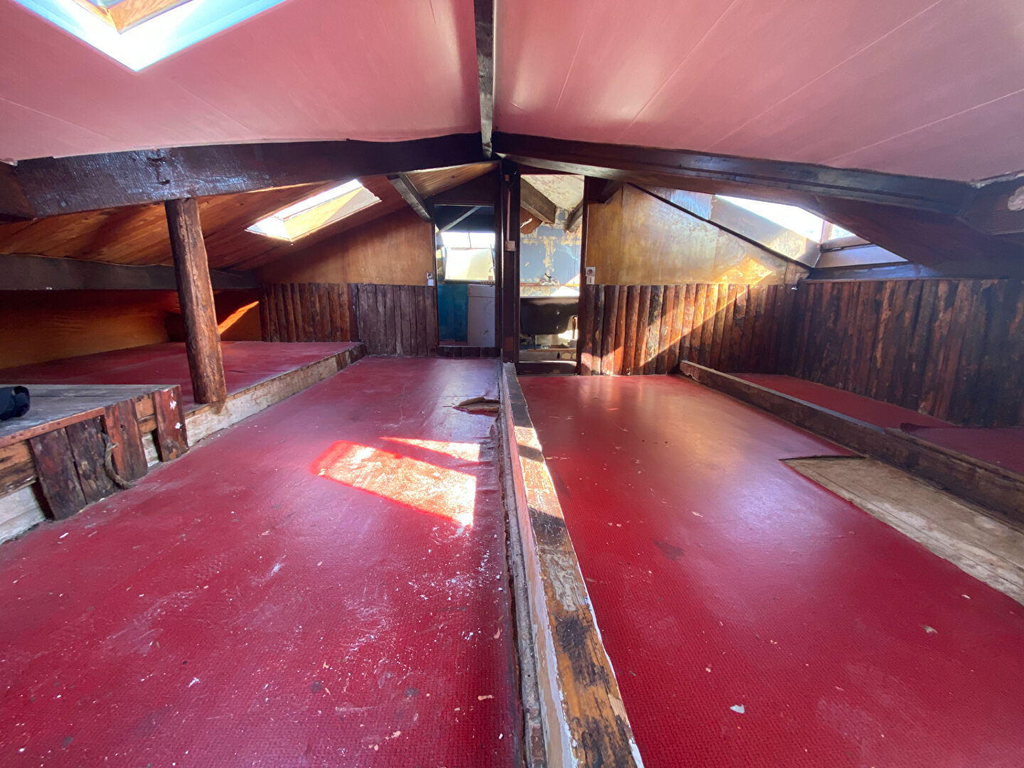 Photo Espace de stockage- NICE POÈTES image 1/6